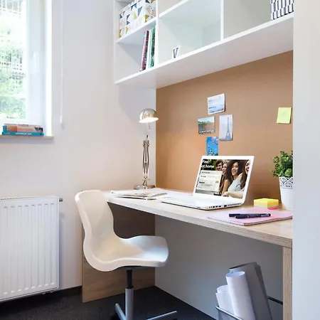 Modern In With Desk For Remote Work And Access To The Gym By Renters Apartman